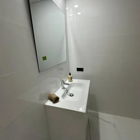 Ds Ziryab 2 Apartament
